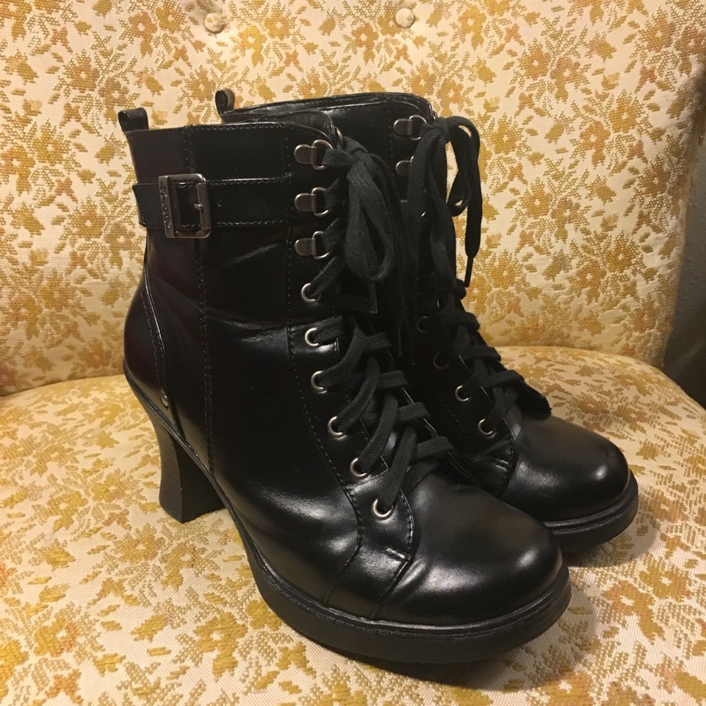 MUDD brand, lace up, zipper side, ankle boots